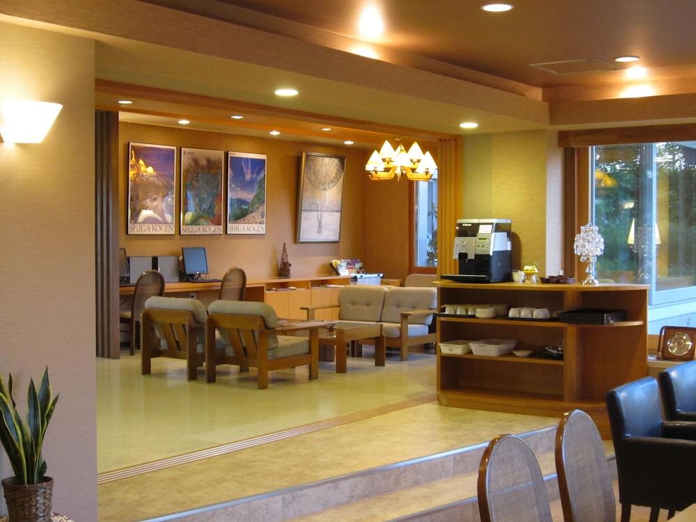 Hotel Shirakabaso Shigakogen Yamanouchi  Dış mekan fotoğraf
